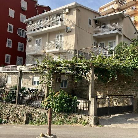 Guest House Garden 부드바 외부 사진