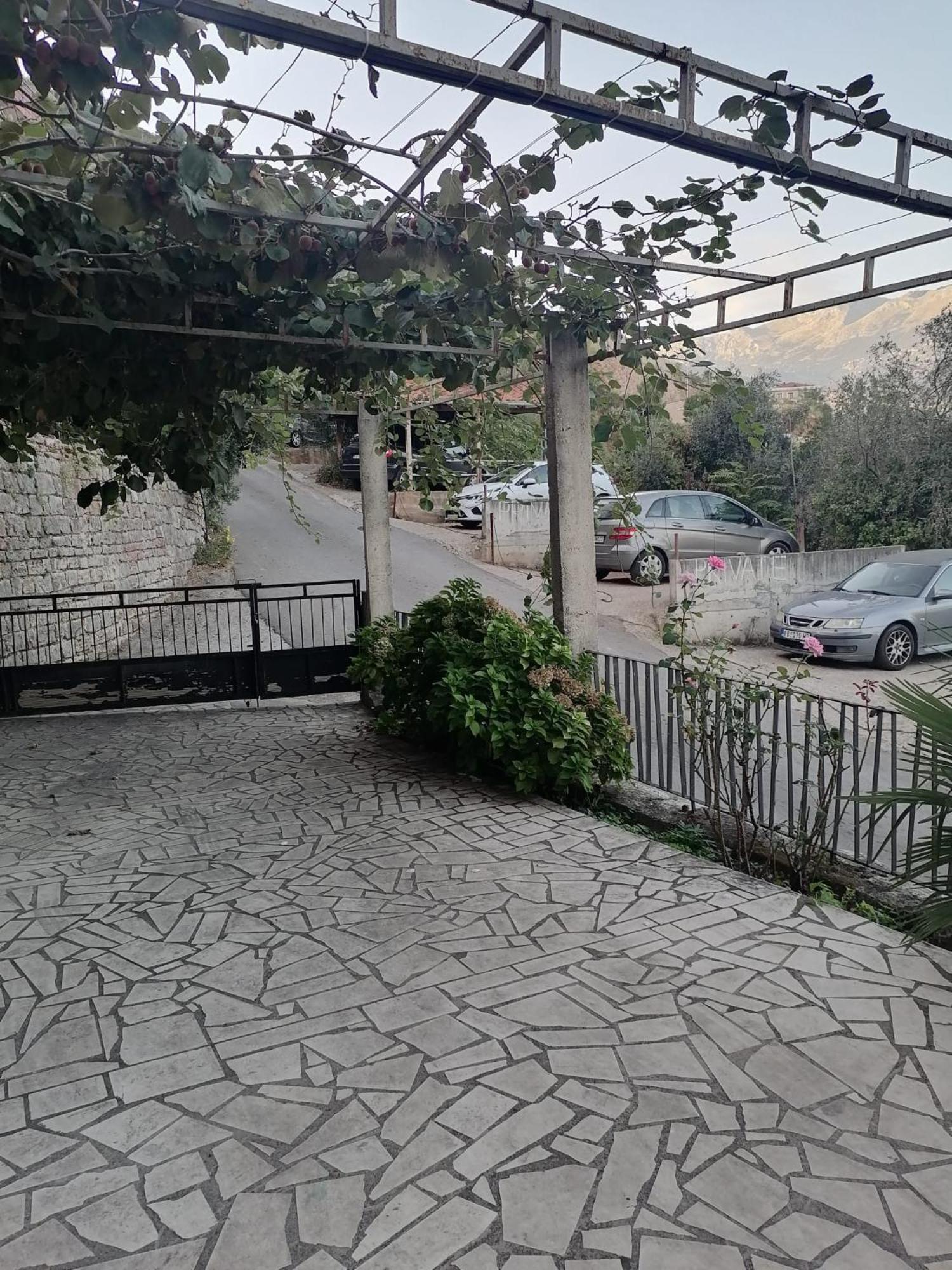 Guest House Garden 부드바 외부 사진